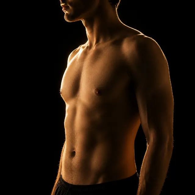 Jinekomasti (Gynecomastia)